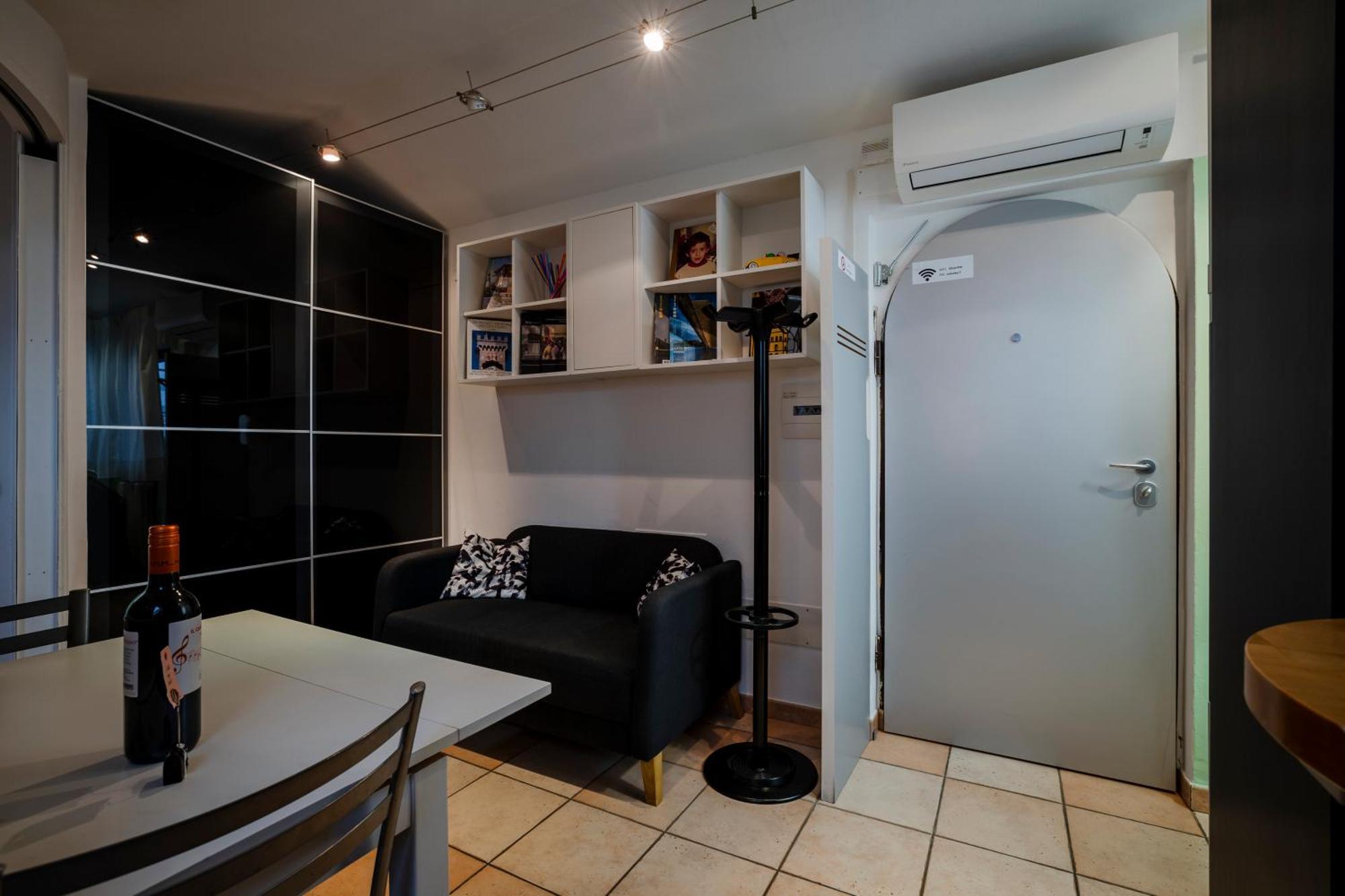 Above The Sky - Flying Apartment ซานมารีโน ภายนอก รูปภาพ